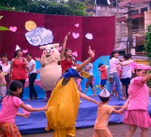 Experiences of developing theatre for children with activities of public theatrical projects.