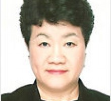 Yuriko Kobayashi